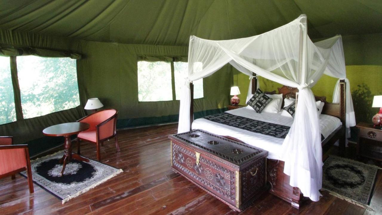 Osero Lodge Ololaimutiek Bagian luar foto